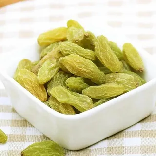 تصویر 2 از کشمش سبز ملایر انتخاب برتر بازار خشکبار